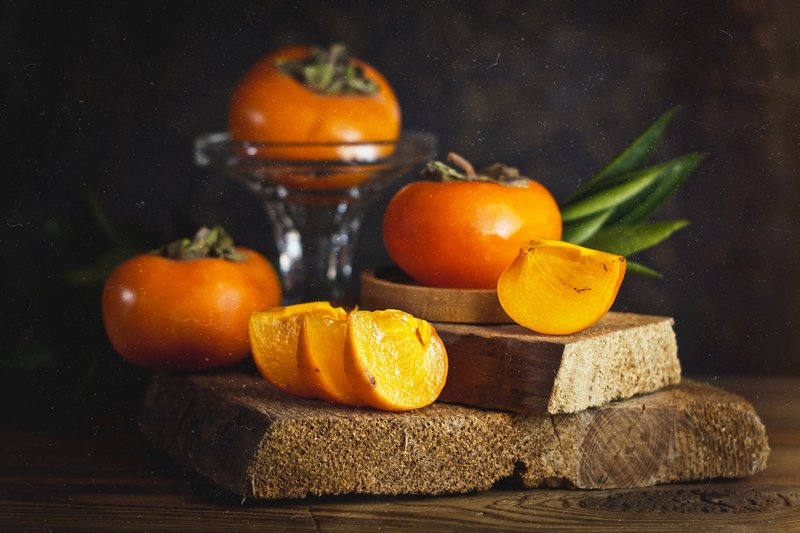 хурма, боке, натюрморт, дерево, еда, фон, оранжевый, still life Оранжевый натюрмортphoto preview