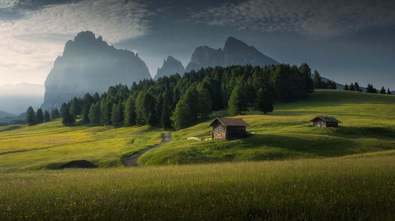 Summer Hikephoto preview