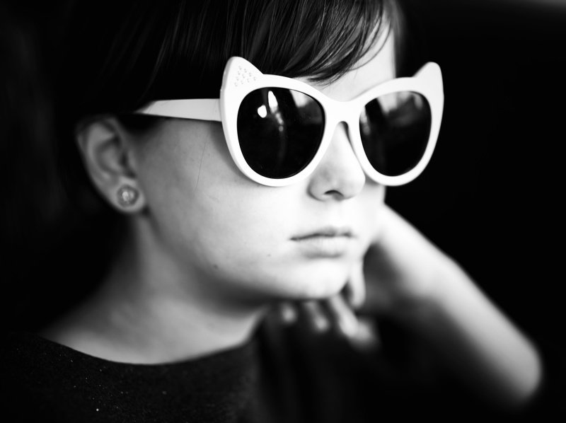 Юная Одриphoto preview