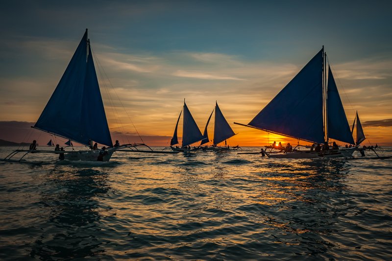 #пейзаж #путешествия #море #отдых #красивый пляж #закат #паруса Последние лучи.photo preview