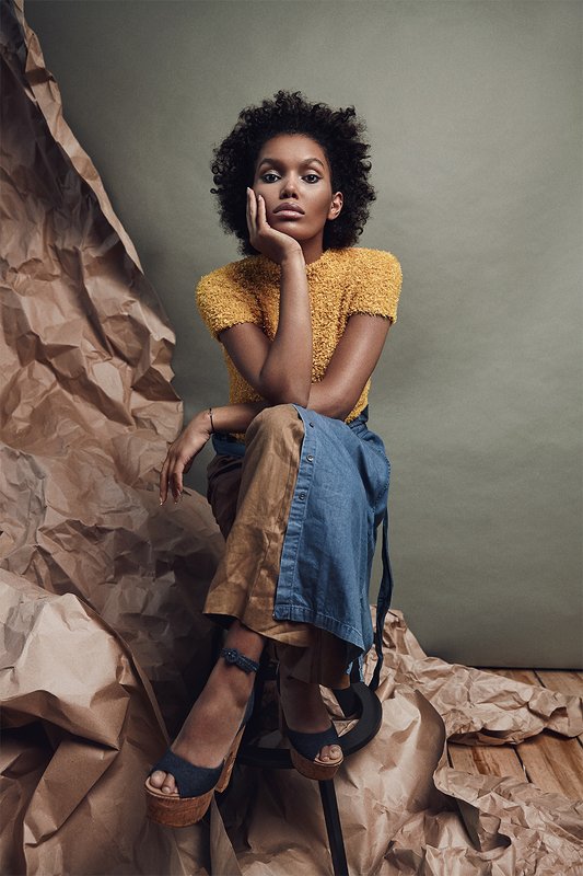 женский портрет, фэшн, pretty woman, fashion, adult, lips, portrait, girl, attractive, pretty, model, hair, beautiful, natural, female, smile, beauty, studio, lady, elegance, glamour Elenaphoto preview