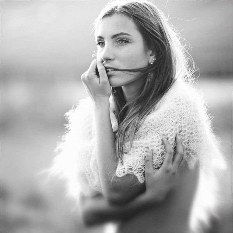 v i l l a g ephoto preview