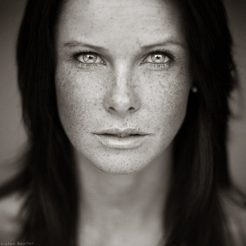 portrait, woman, available, daylight, freckles everthing is twistedphoto preview