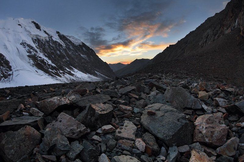 алтай Закат под перевалом фото превью