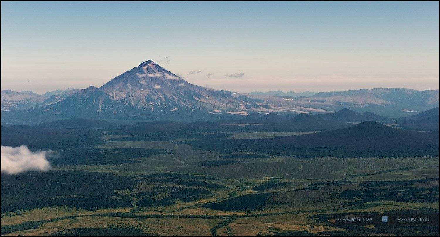 Ходутка. Автор: Александр Лицис вулкан, ходутка, камчатка, горы, долина, Александр Лицис