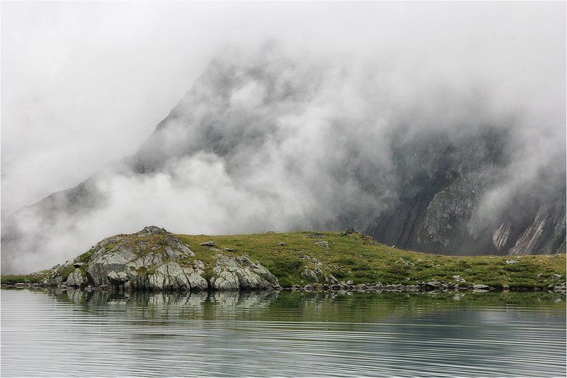 архыз,  горы, облака, озеро Кынхараphoto preview