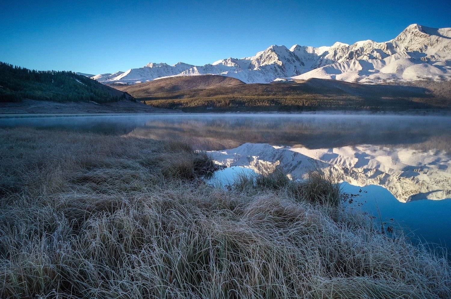 природа  алтай  горы пейзаж путешествие осень тени северо-чуйский хребет отражение озеро джангысколь, Людмила