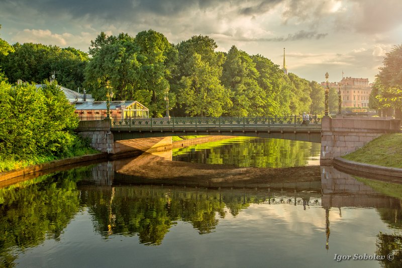 Malo Konyushennyy Bridge, Saint Petersburg, Summer, Лето, Мало Конюшенный Мост, Санкт Петербург  Лето в Питереphoto preview