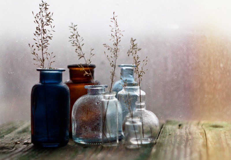 трава, натюрморт, боке, прозрачный, брызги, вода, закат, солнце, бутылки, банки, стекло, красивый, лето, still life Бутылочныйphoto preview