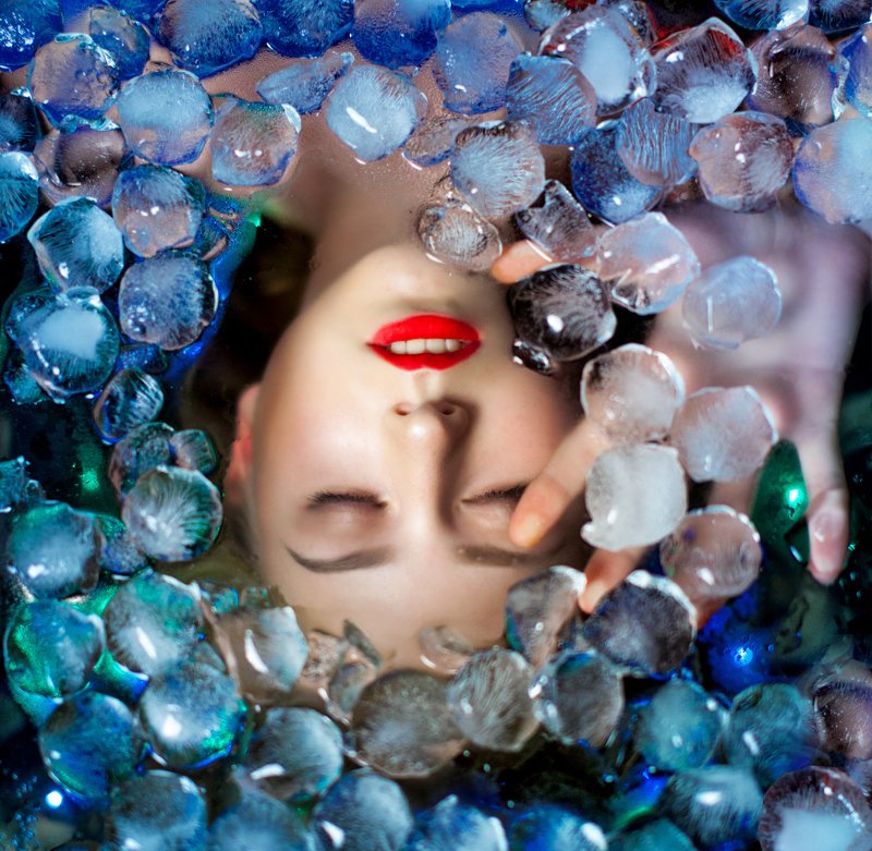 ice, winter, cold, water, underwater, art, portrait, girl, beautiful, color, blue, red, lake, mermaid, fairy tale, Icephoto preview