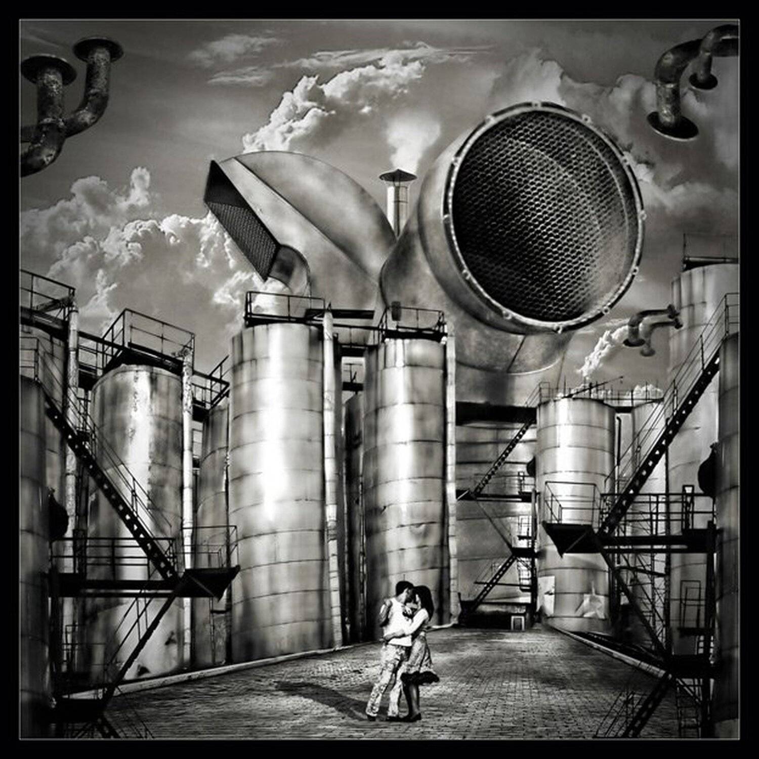 Любовь и сильный запах нефти.. Автор: Singla , Singla