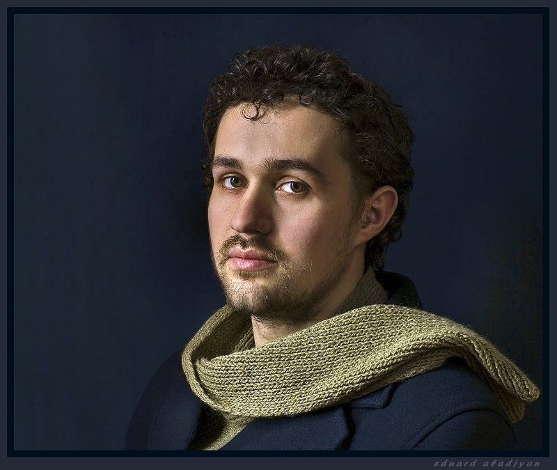 мужской портретphoto preview