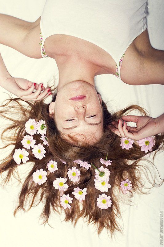 девушка, портрет, цифра, студия Распушенные волосы с цветами :) фото превью