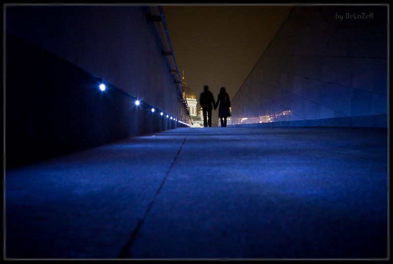 ночь, пара, любовь, руки Гулять вдвоемphoto preview