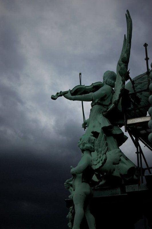 музыка, небо, берлин ***photo preview