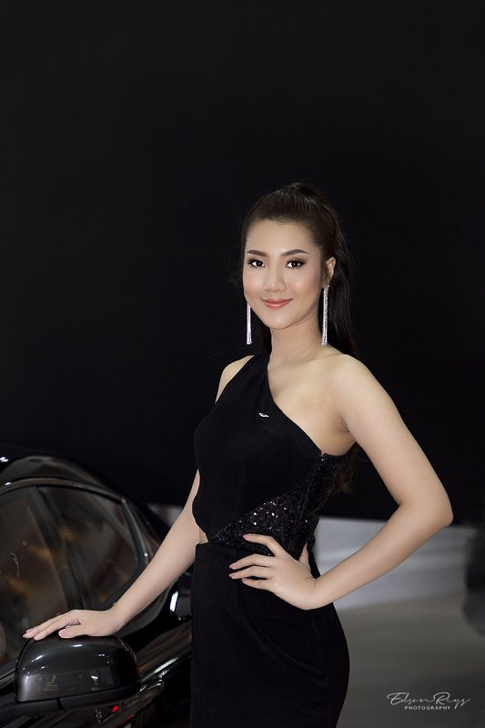 model, fashion, woman, beautiful,portrait photo preview