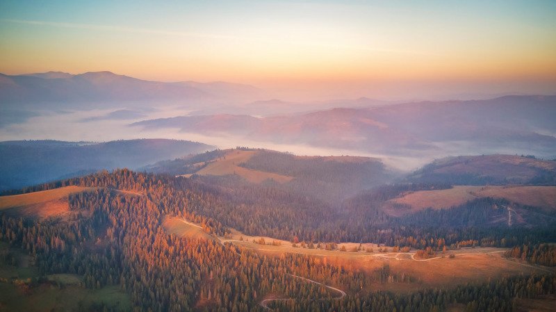 горы, дронофото, карпаты, октябрь, осень, пилипец, рассвет, туман, украина, утро Октябрь. Утро над Рекитамиphoto preview