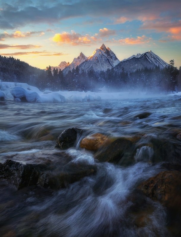 Рассвет на реке Псышphoto preview