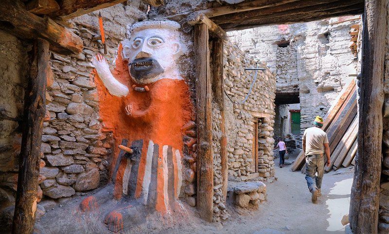 Гималаи. Идол в деревне Кагбениphoto preview