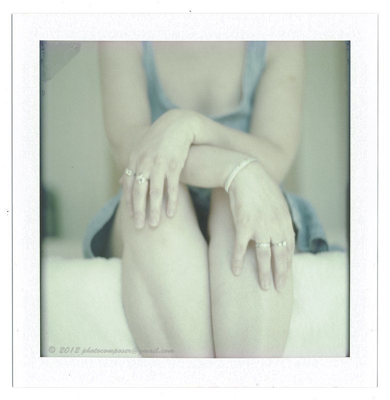 Полароид жив... фото превью