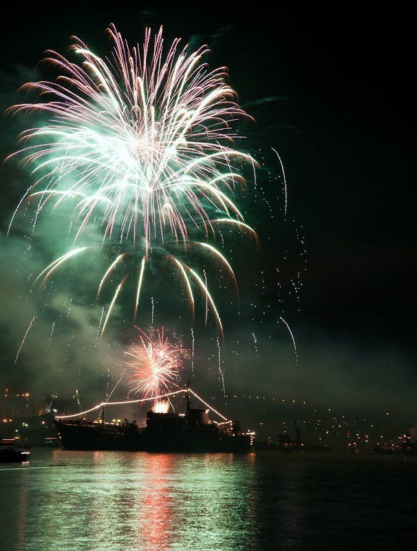 салют photo preview