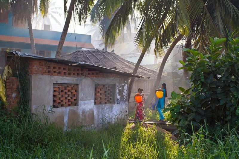 индия, керала набрать водыphoto preview