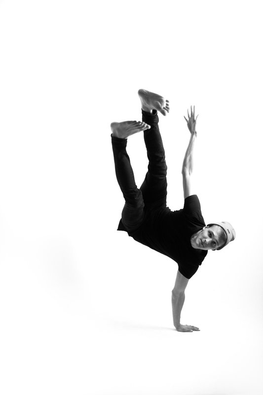 portrait, studio, man, black and white ***photo preview