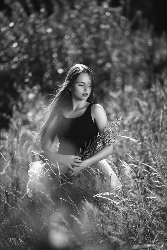 B&W Grete V.photo preview