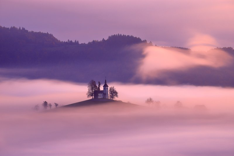 slovenia, sveti tomaž, morning, sunrise, mist, fog, hill, mountain, church, light, St. Thomas hillphoto preview