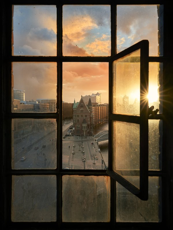 sunset, speicherstadt, window, building, achitecture the windowphoto preview