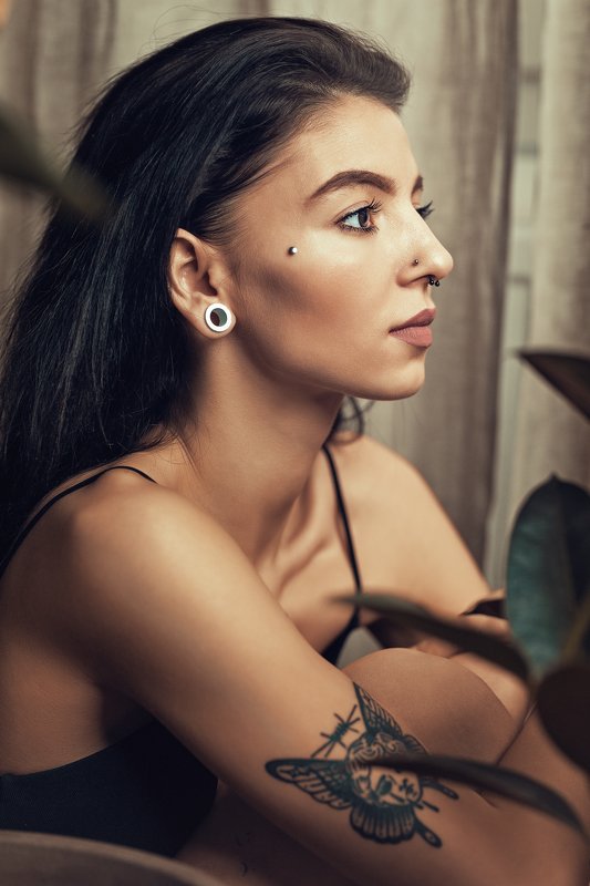 portrait women brunette women by wpixel (More Than Beauty)photo preview