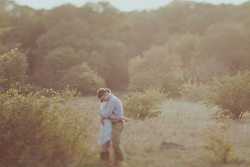 september come in...photo preview