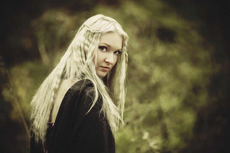 Autumn Witchphoto preview