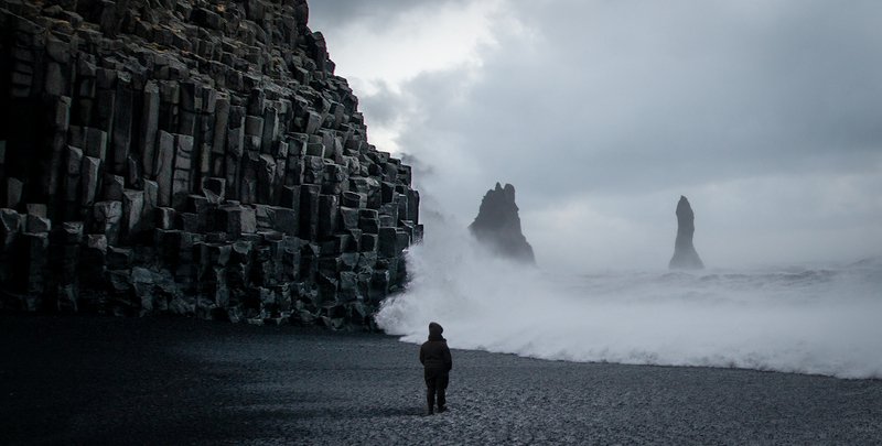 iceland, wind, basalt, rocks, waves Iceland dreamingphoto preview