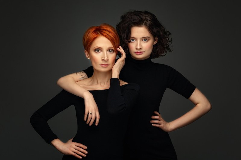 Мать и дочьphoto preview