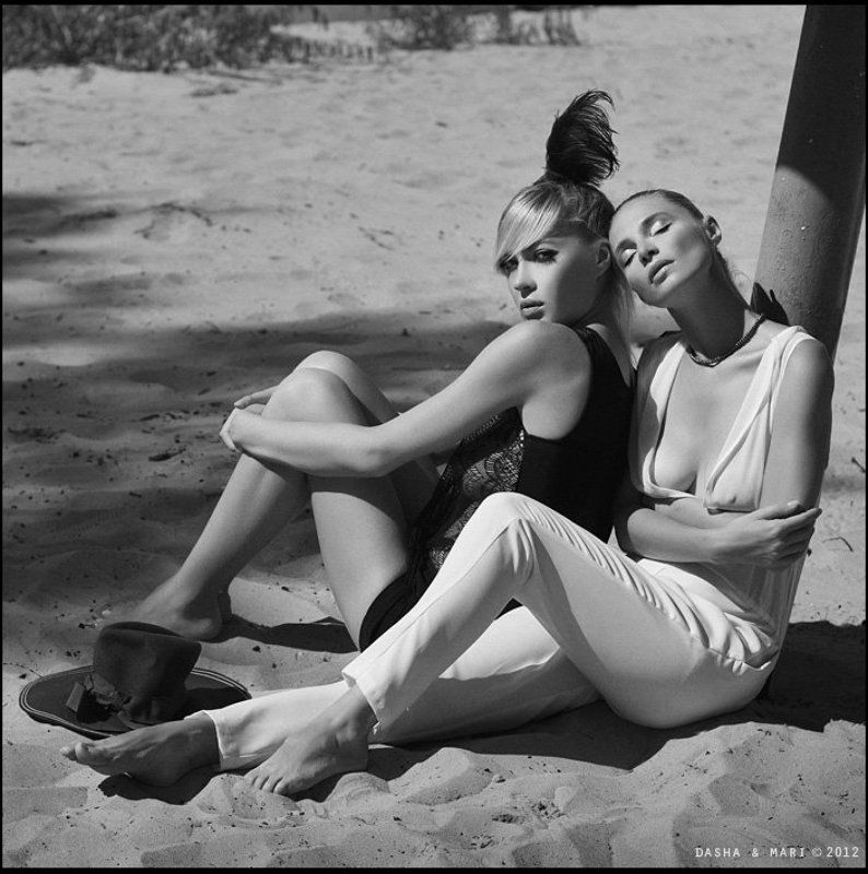 art photo, art nu, nude, erotic, dasha & mari, woman, sensuality, bw, portrait, glamour, портрет, ню Leisure classphoto preview