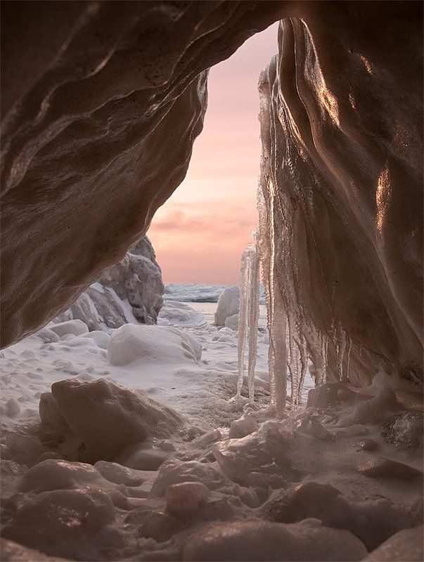 На берегу Татарского пролива...photo preview