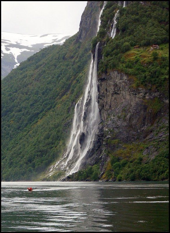 Водопад Семь Сестёр фото превью