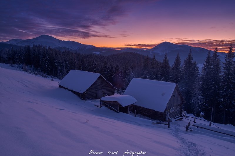 #nature, #туман, #лес, #oсень, #украина, #карпаты, #пейзаж, #закат, #туман, #солнце, #свет, #mountain range, #mountains, #туризм, #лес, #nature, #природа, Вид з Кукула на Петрос - Говерла фото превью