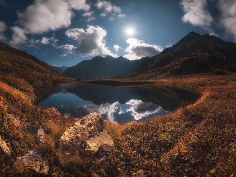 ночь, луна, осень, горы, озеро, горное озеро, дзитаку, кавказ, пейзаж Луна над Дзитакуphoto preview