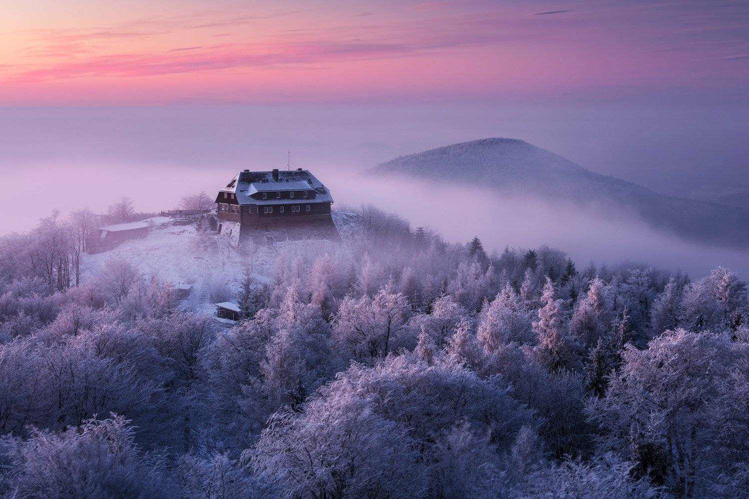 Lusatian Winter Kingdom. Автор: Martin Rak lusatian mountains, czech republic, winter, snow, twilight, morning, dawn, hut, beautiful, Martin Rak