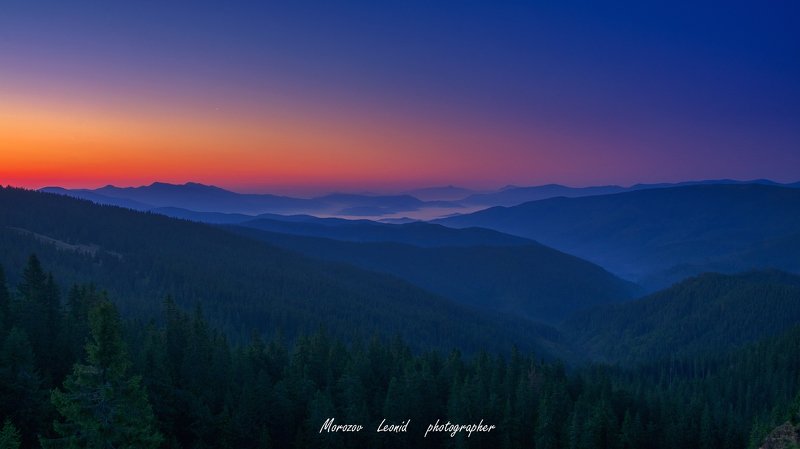 #nature, #туман, #лес, #oсень, #украина, #карпаты, #пейзаж, #закат, #туман, #солнце, #свет, #mountain range, #mountains, #туризм, #лес, #nature, #природа, утро над Горганами фото превью
