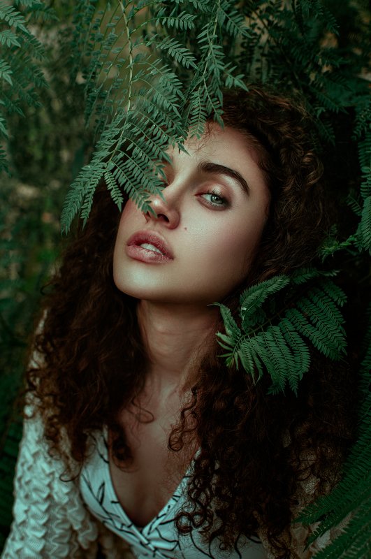 nature portrait  Valentinaphoto preview