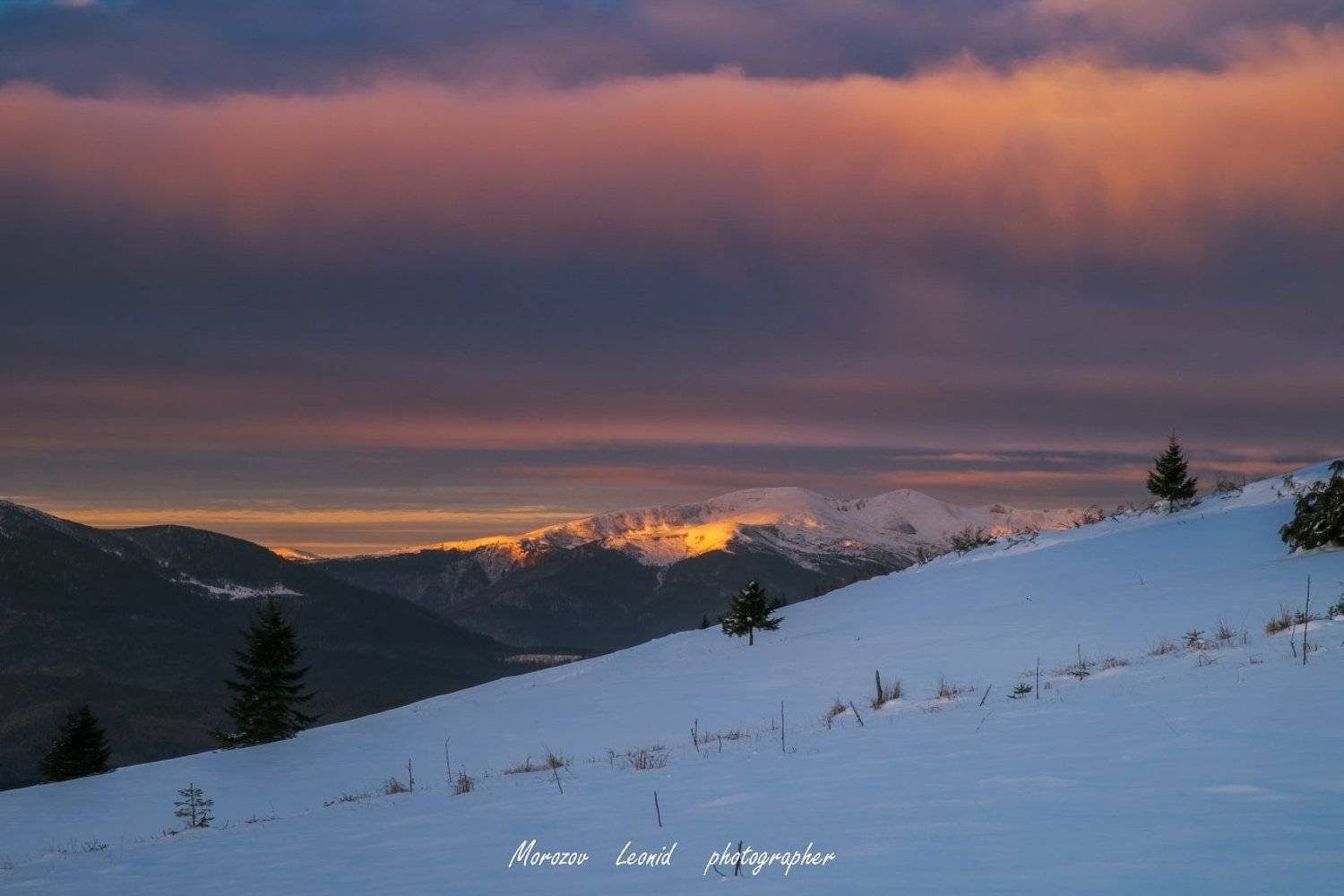 Автор: Леонид Морозов #nature, #туман, #лес, #oсень, #украина, #карпаты, #пейзаж, #закат, #туман, #солнце, #свет, #mountain range, #mountains, #туризм, #лес, #nature, #природа,, Леонид Морозов