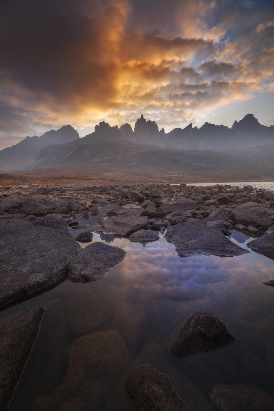 ТУНДРА ВЫПОЛНЕННАЯ В КАМНЕphoto preview