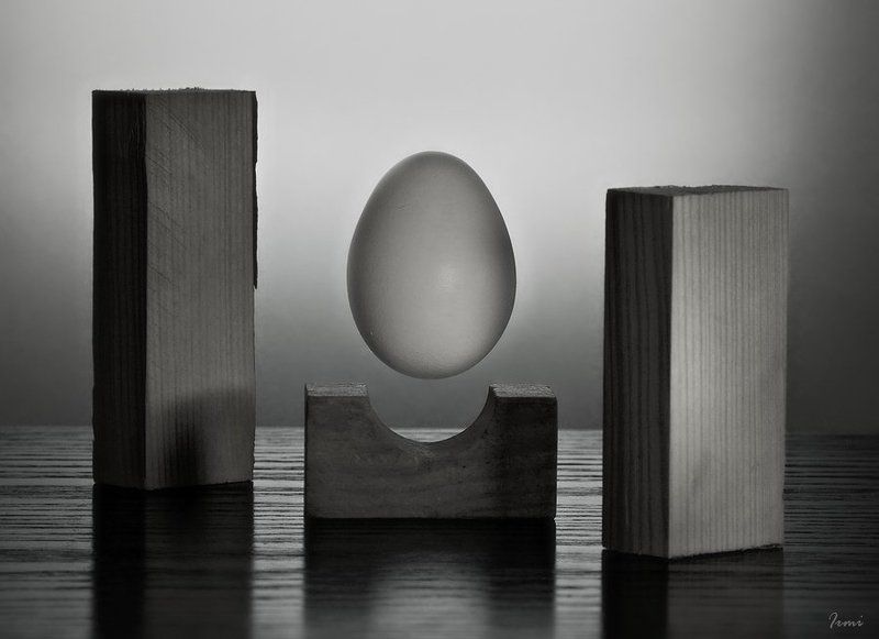 яйцо Левитацияphoto preview