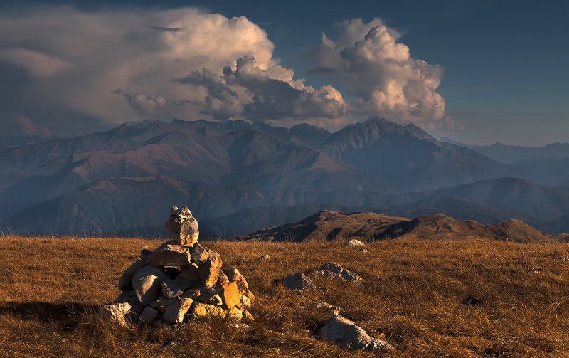 горы, лаго-наки Время складывать камни?photo preview