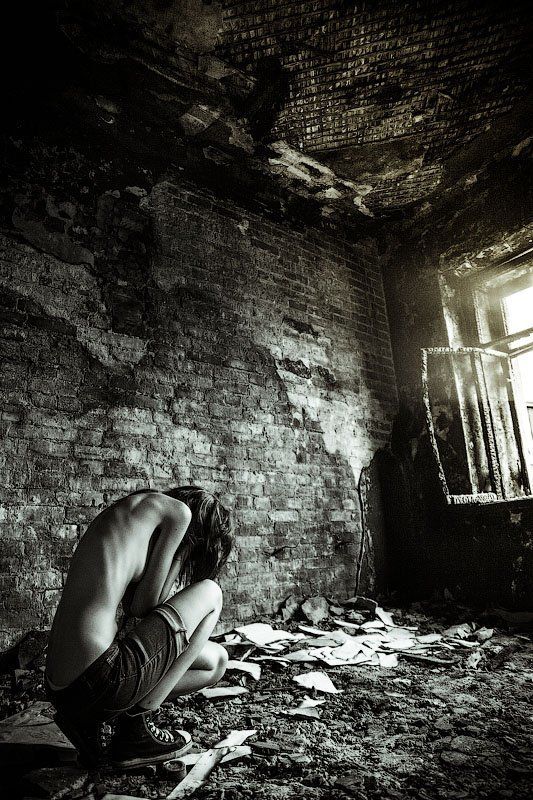 чб, худая, девушка, трэш, рёбра alonephoto preview