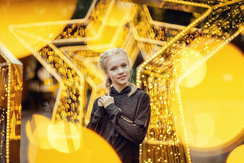 #girl, #portrait, #beauty, #lady, #85mm, #pretty Starsphoto preview