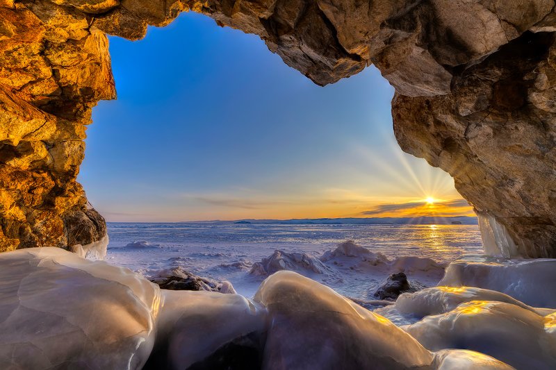 Восход на Байкалеphoto preview